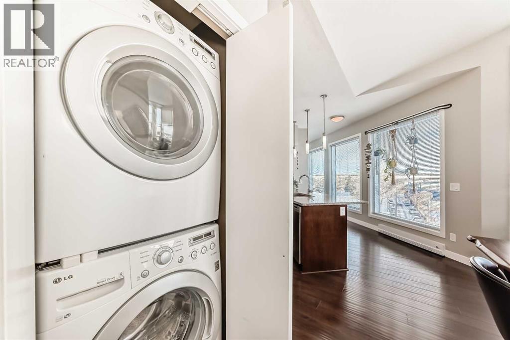 Single Family House for Sale in    Street NE Highland Park Calgary 