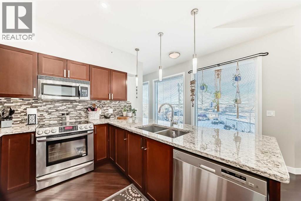 Single Family House for Sale in    Street NE Highland Park Calgary 