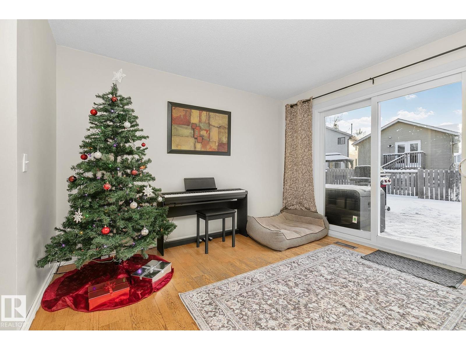 295 VANTAGE LN, Sherwood Park