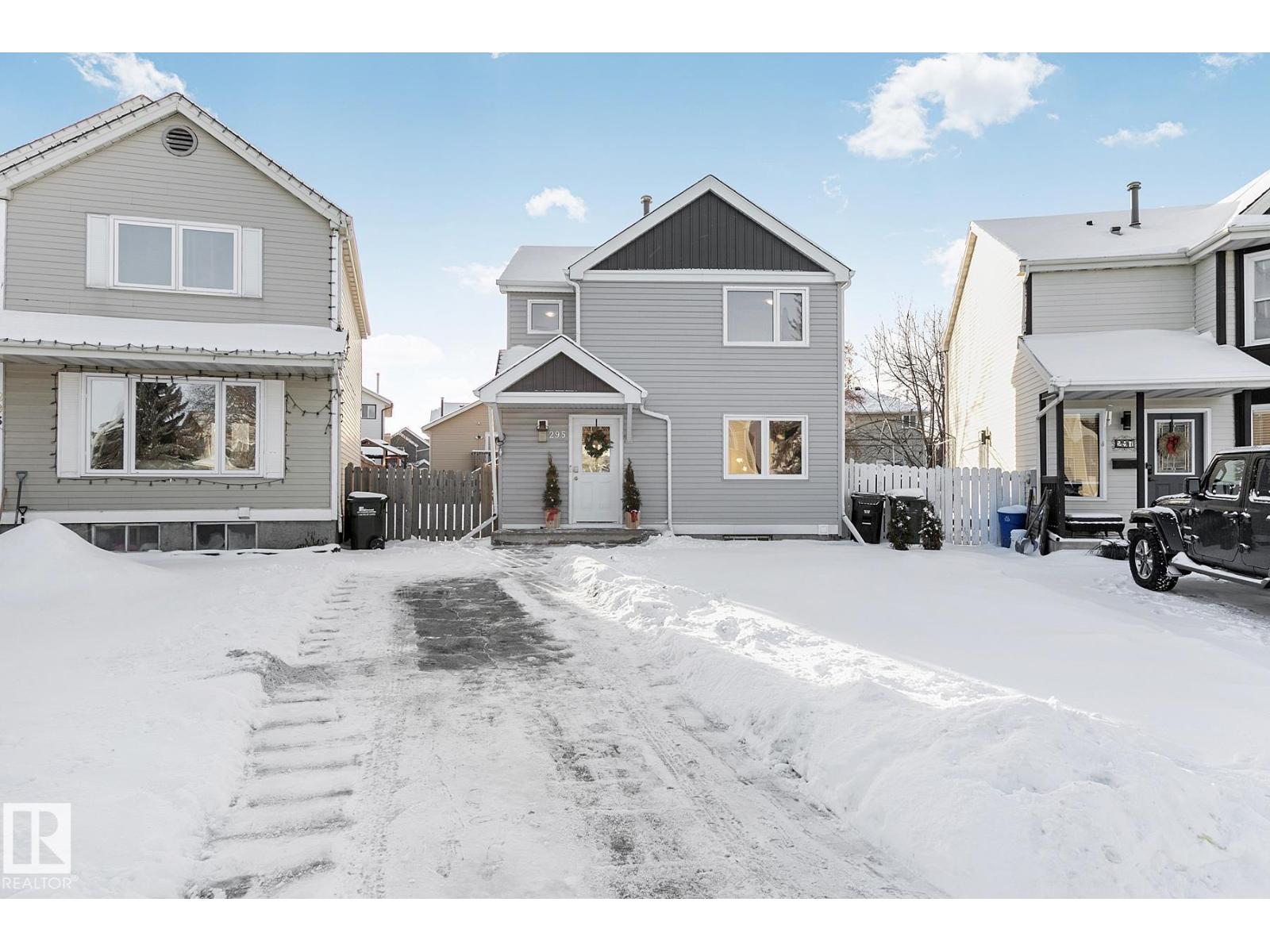 295 VANTAGE LN, Sherwood Park