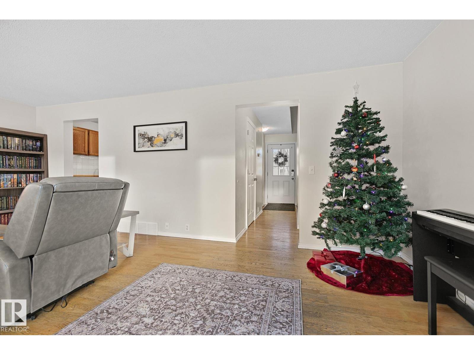 295 VANTAGE LN, Sherwood Park