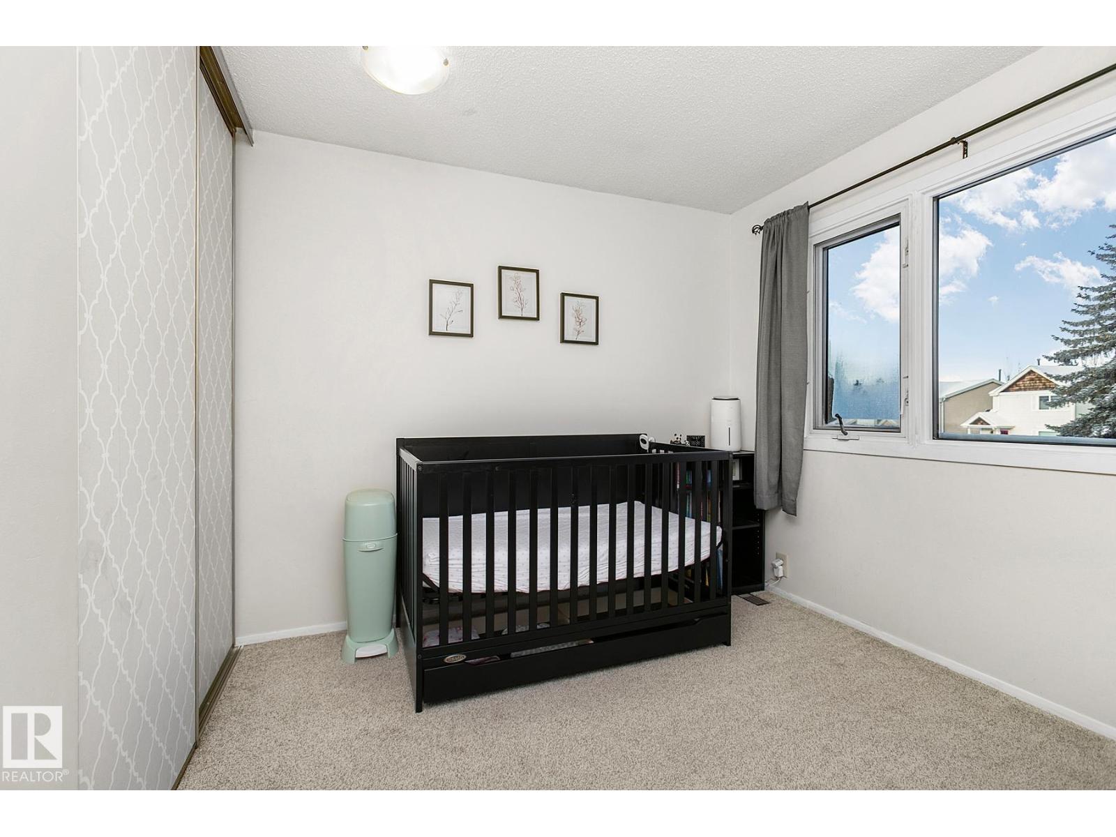 295 VANTAGE LN, Sherwood Park