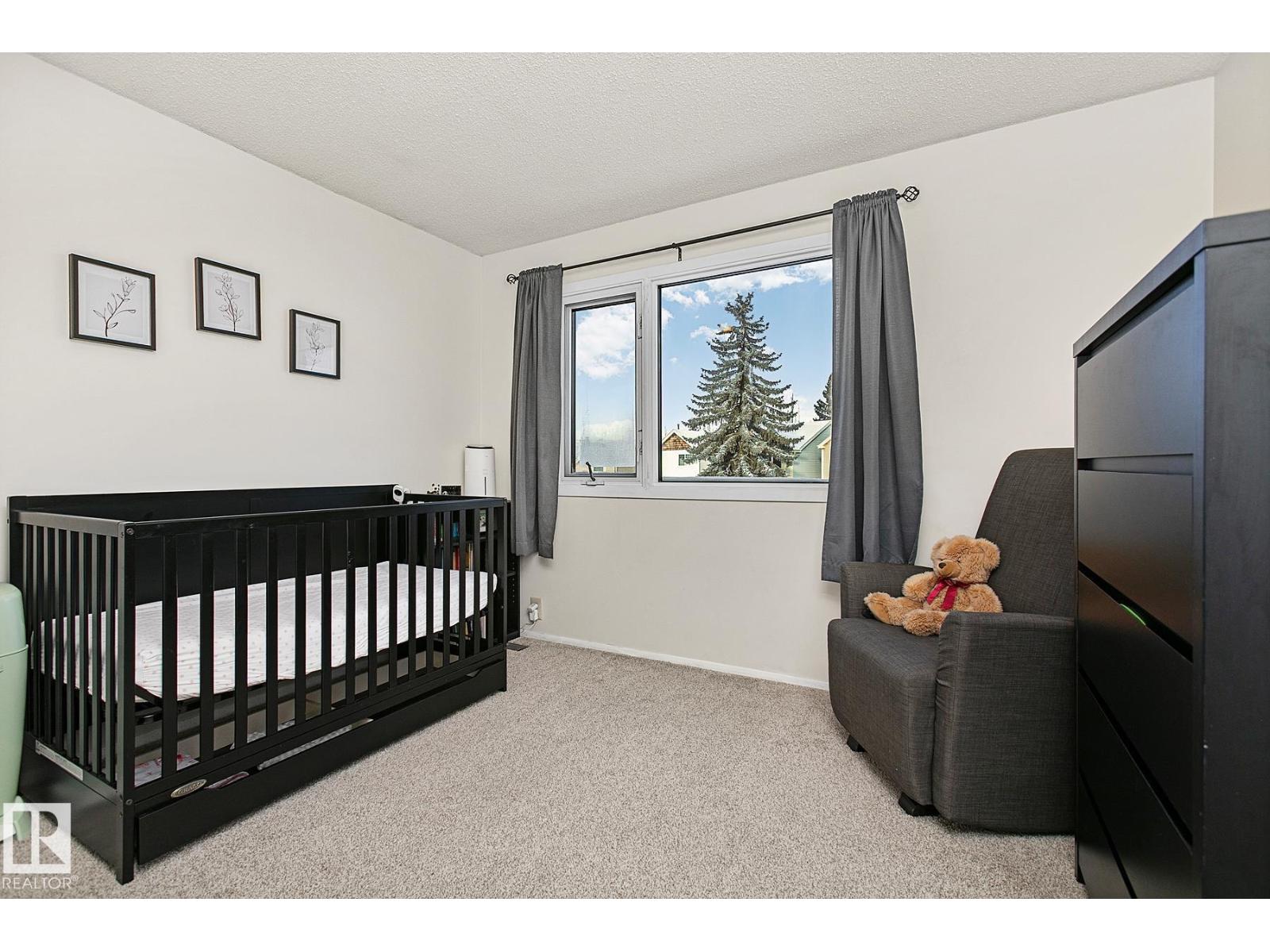 295 VANTAGE LN, Sherwood Park
