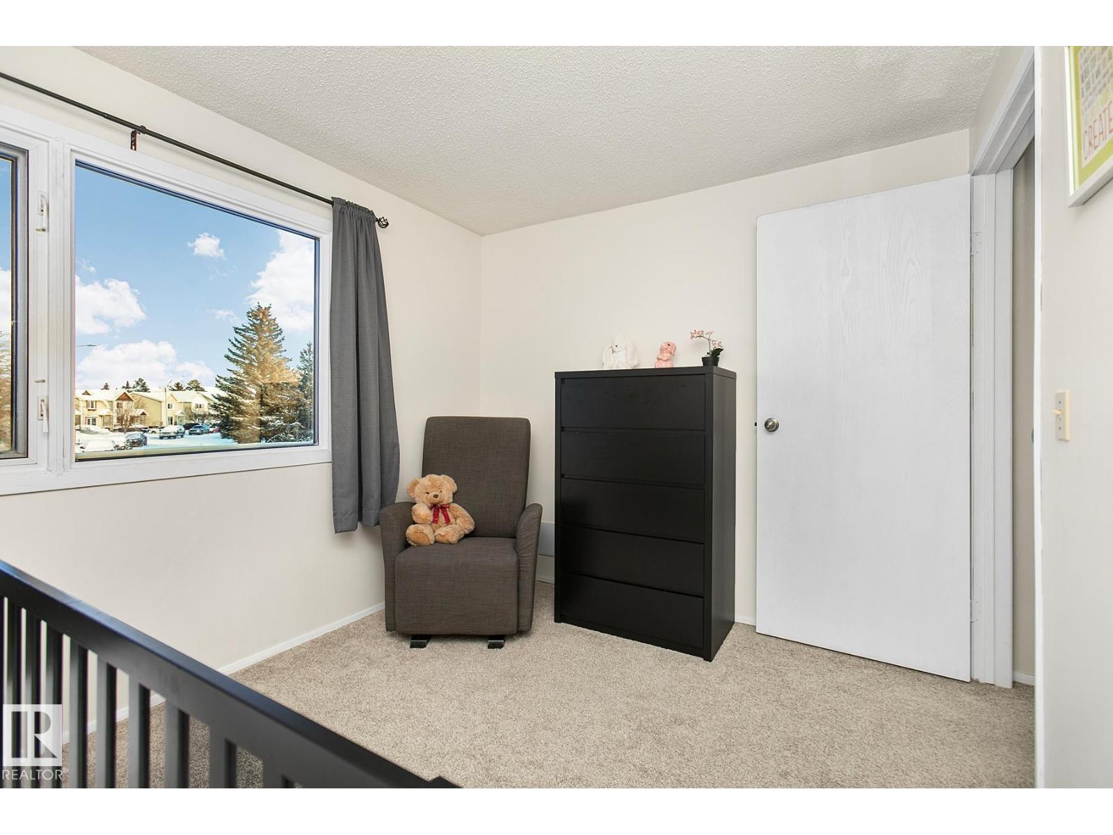 295 VANTAGE LN, Sherwood Park