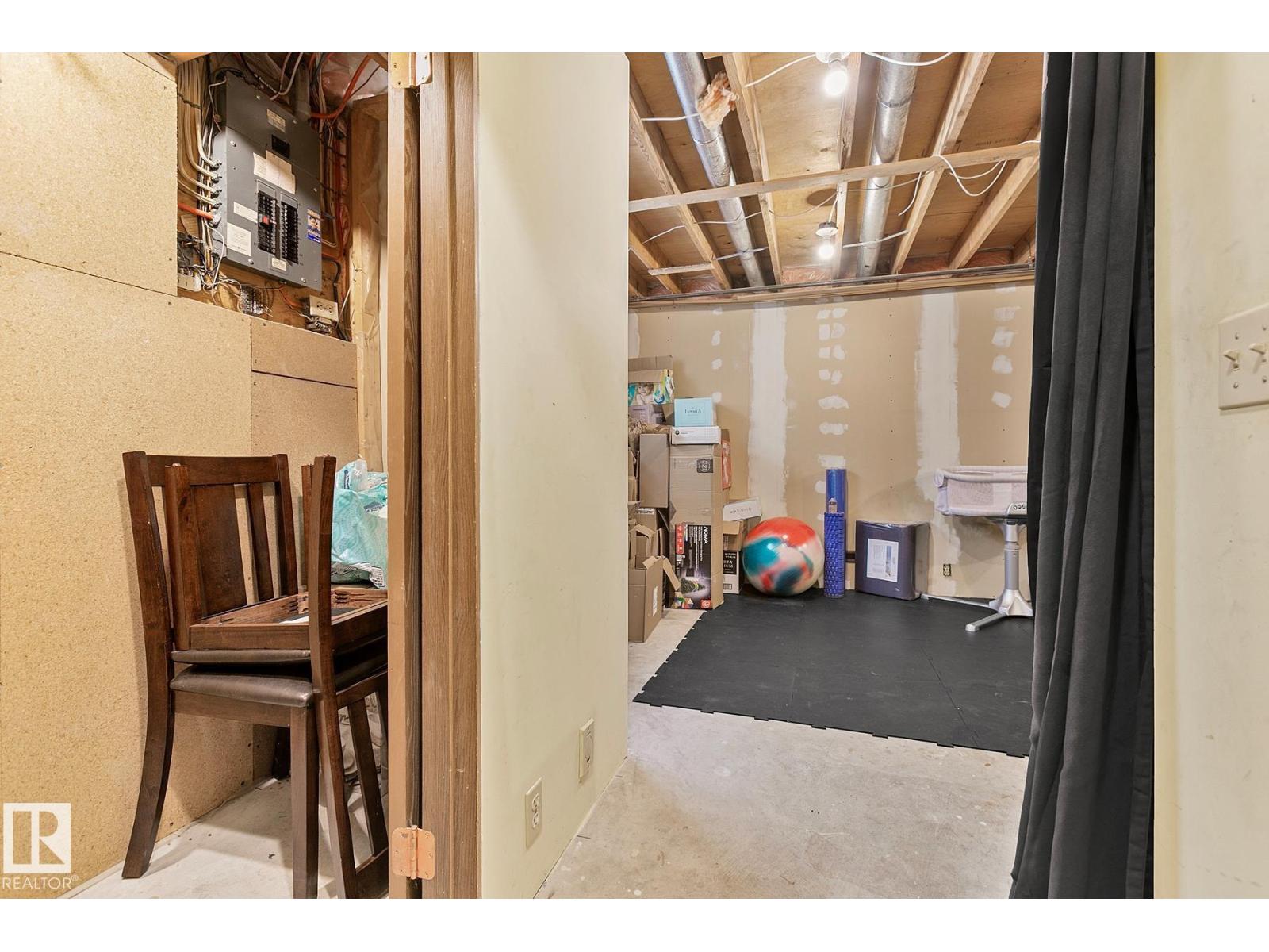 295 VANTAGE LN, Sherwood Park