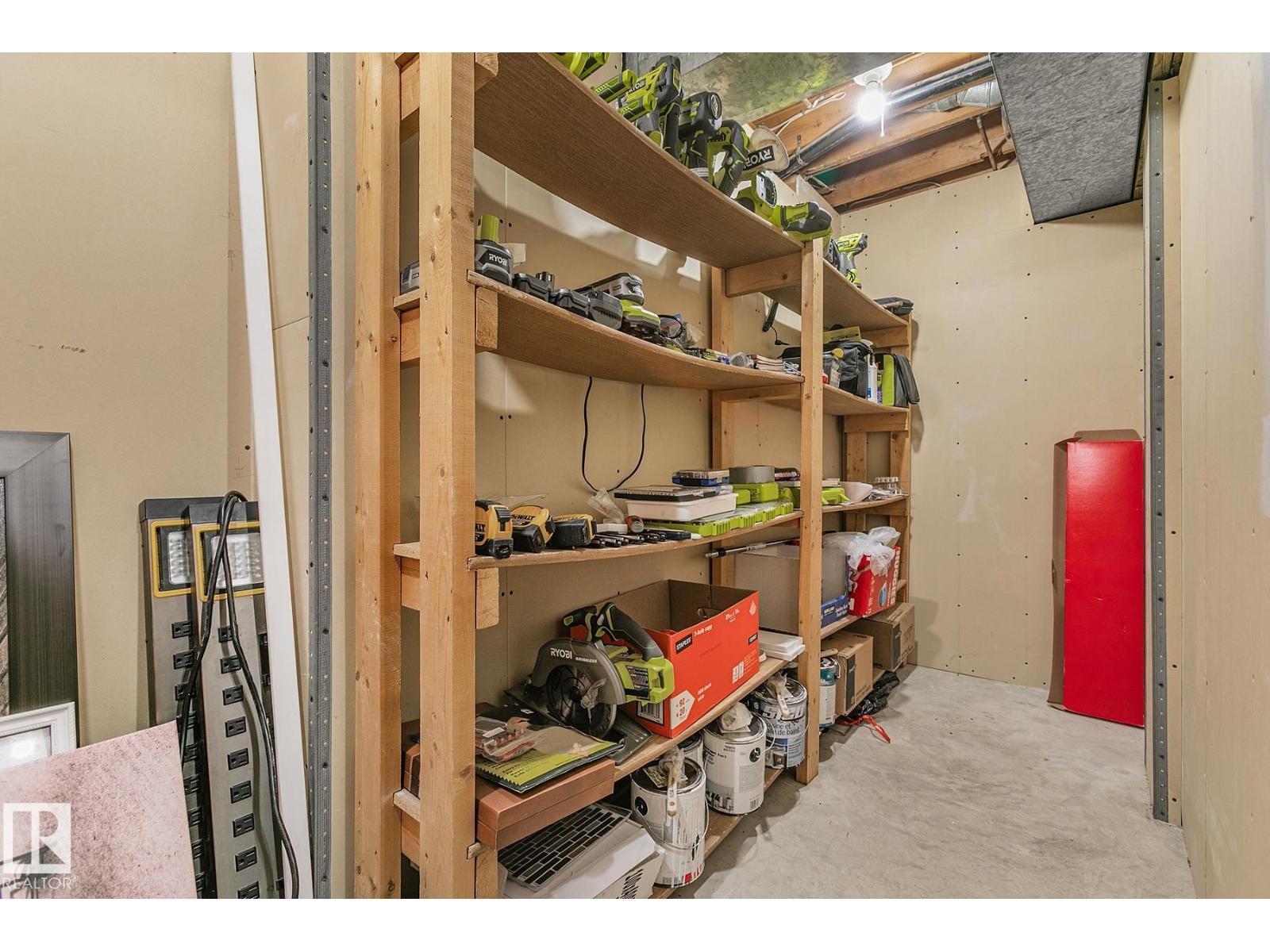 295 VANTAGE LN, Sherwood Park