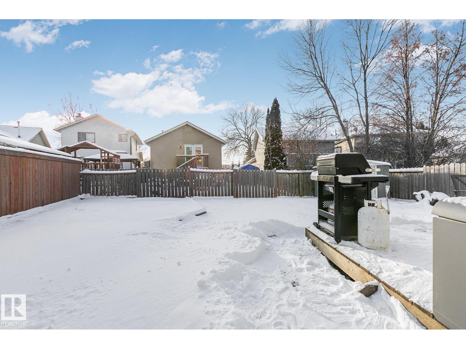 295 VANTAGE LN, Sherwood Park
