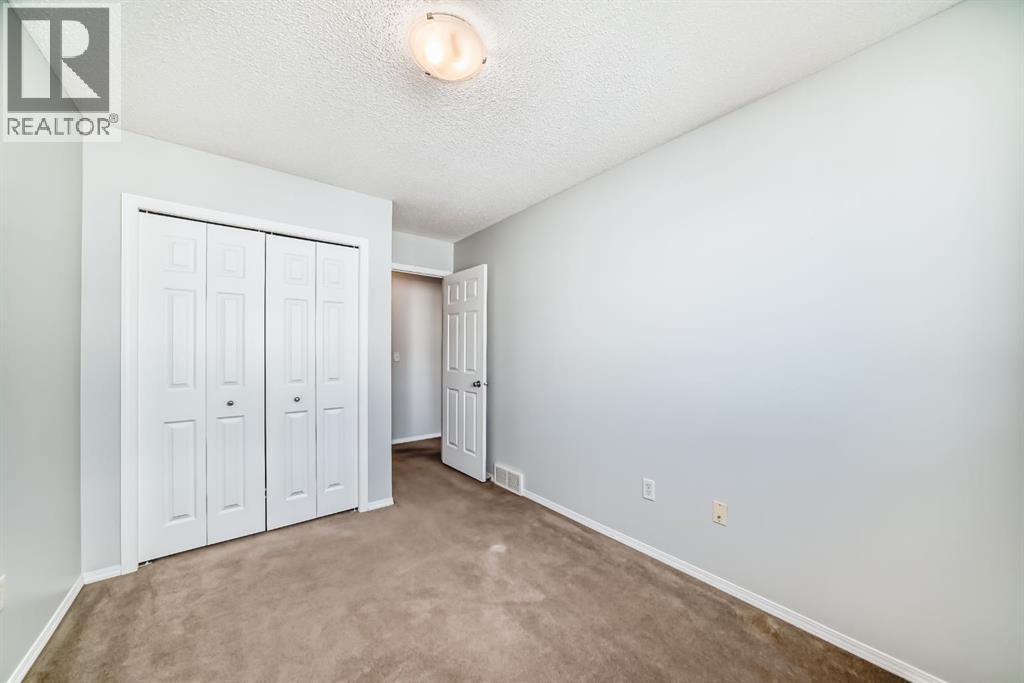 Single Family House for Sale in  Country Village Lane NE Country Hills Village Calgary 