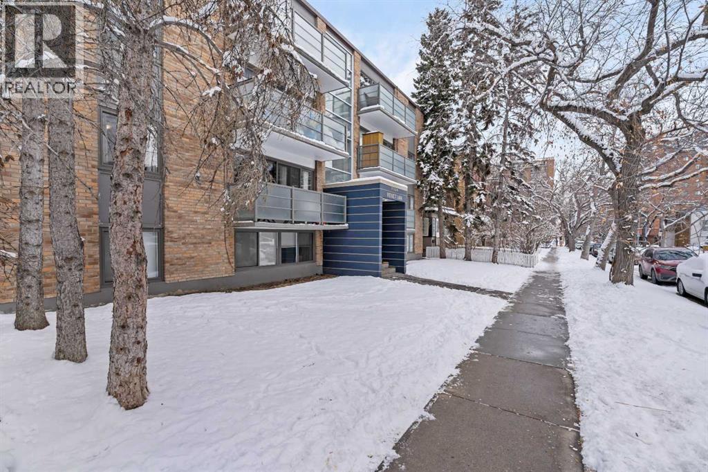 Single Family House for Sale in    Avenue SW Sunalta Calgary 