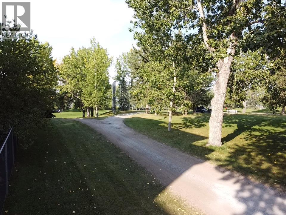 Single Family House for Sale in   Hemlock Crescent SW Spruce Cliff Calgary 