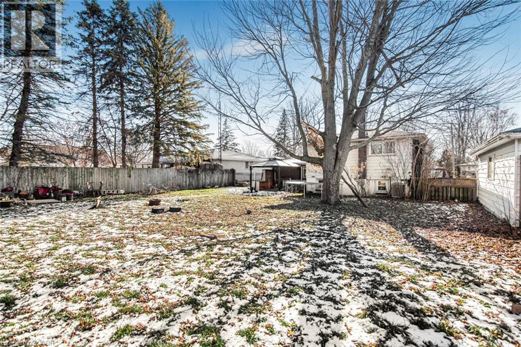 171 KNEIDER AVENUE - 38