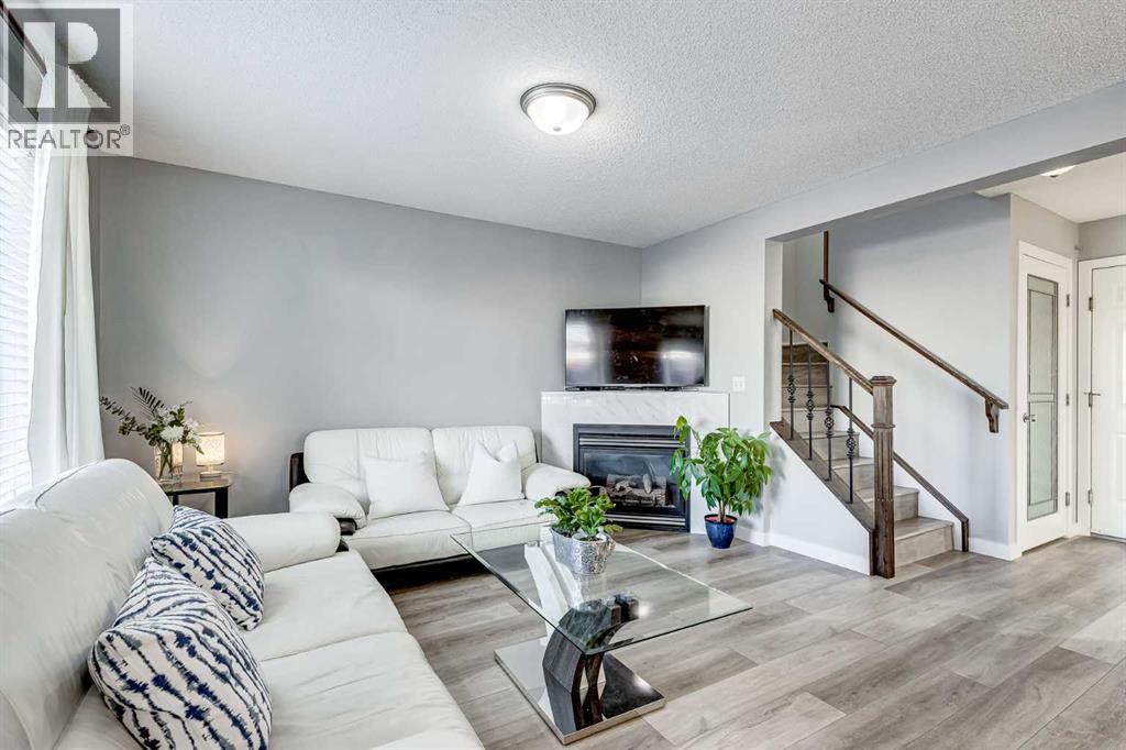 Single Family House for Sale in  Saddleback Way NE Saddle Ridge Calgary 