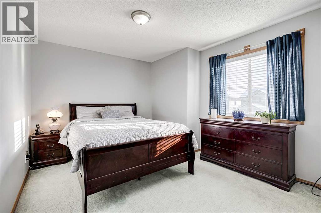 Single Family House for Sale in  Saddleback Way NE Saddle Ridge Calgary 