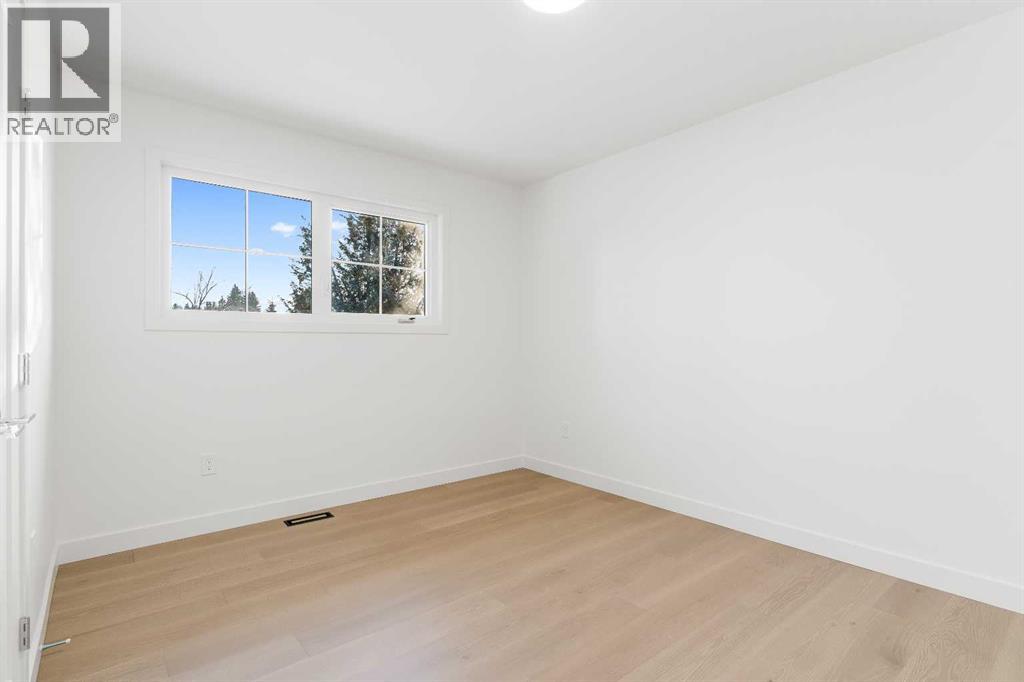 Single Family House for Sale in   Avenue SW Kelvin Grove Calgary 