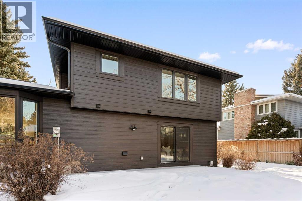 Single Family House for Sale in   Avenue SW Kelvin Grove Calgary 