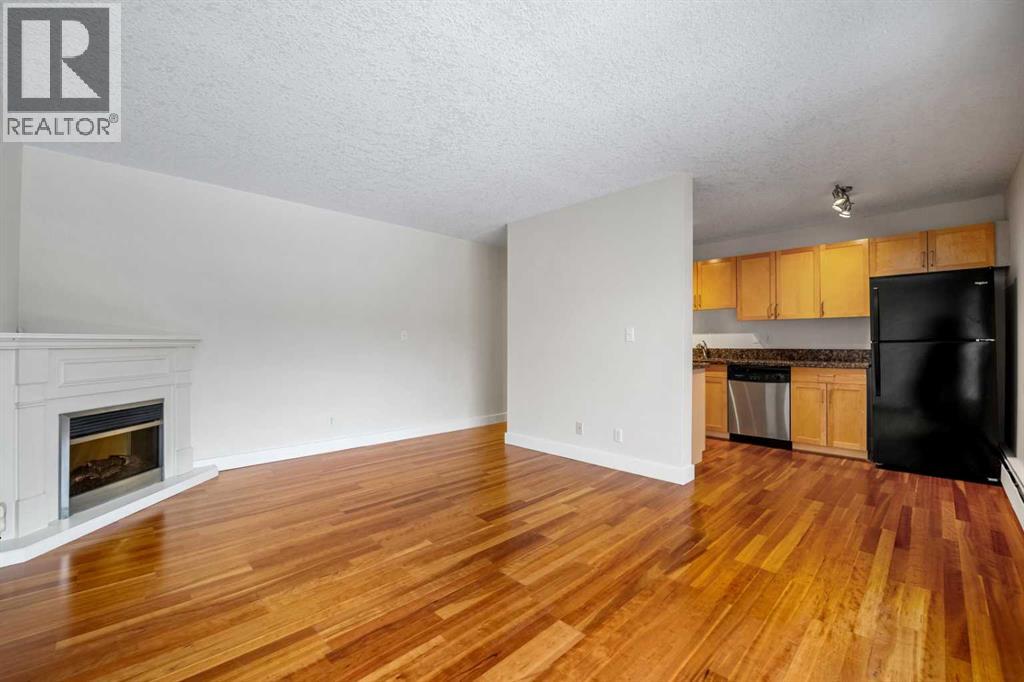 Single Family House for Sale in    Avenue NW Sunnyside Calgary 