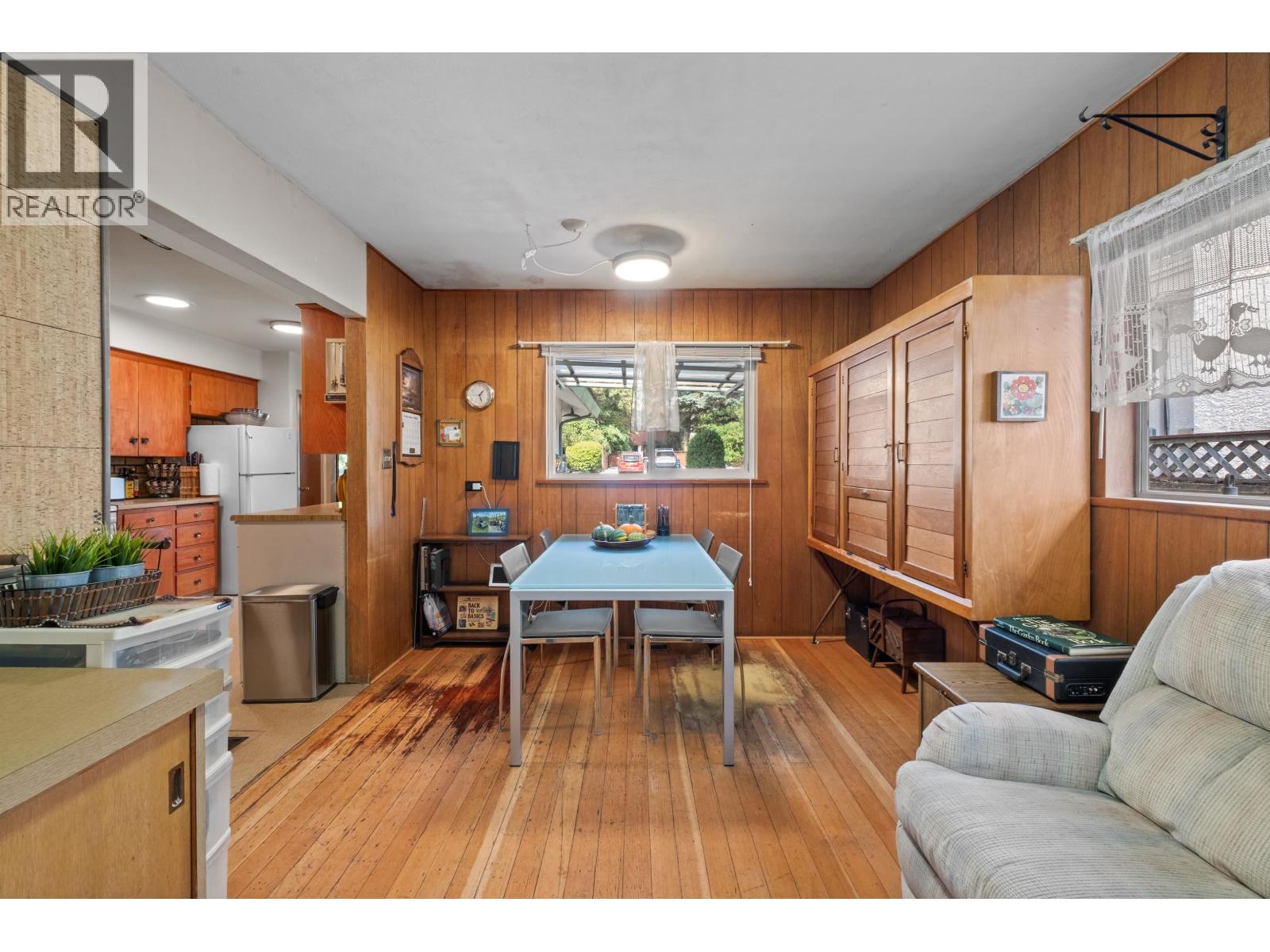 2239 WINDRIDGE DRIVE, North Vancouver