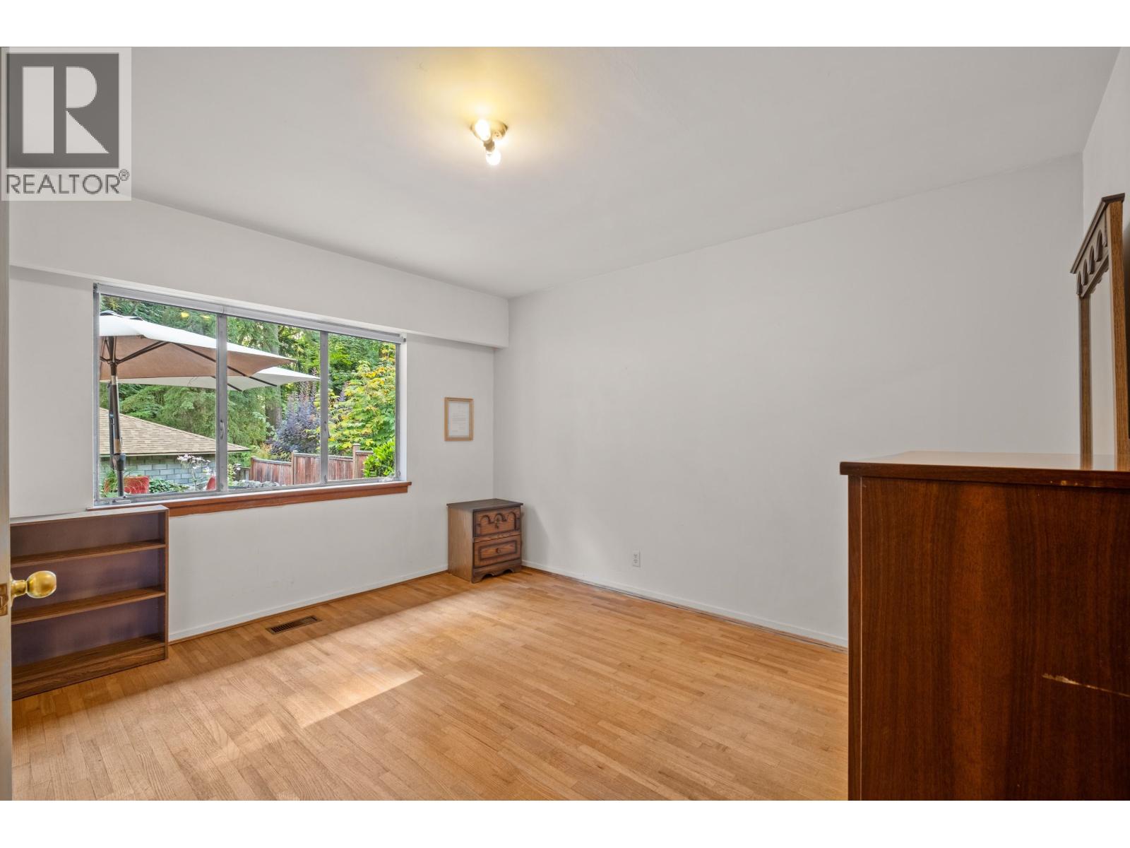 2239 WINDRIDGE DRIVE, North Vancouver