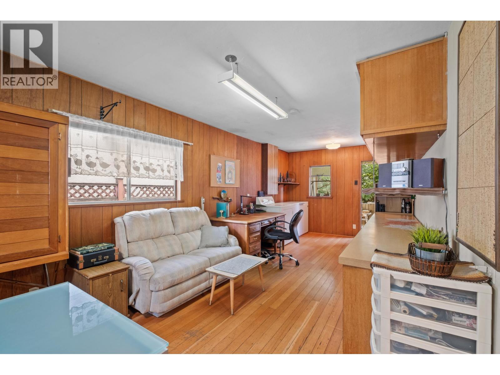 2239 WINDRIDGE DRIVE, North Vancouver