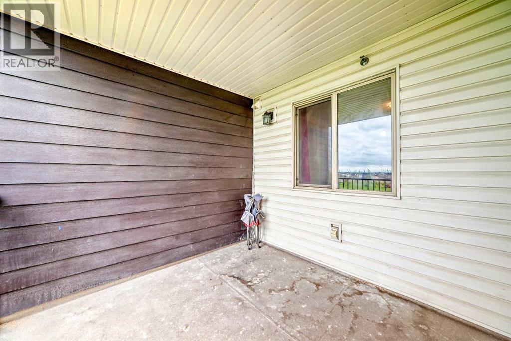 Single Family House for Sale in   Taralake Way NE Taradale Calgary 