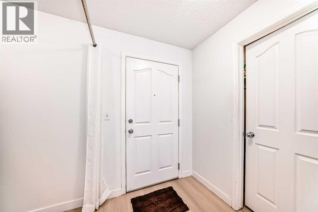 Single Family House for Sale in   Taralake Way NE Taradale Calgary 