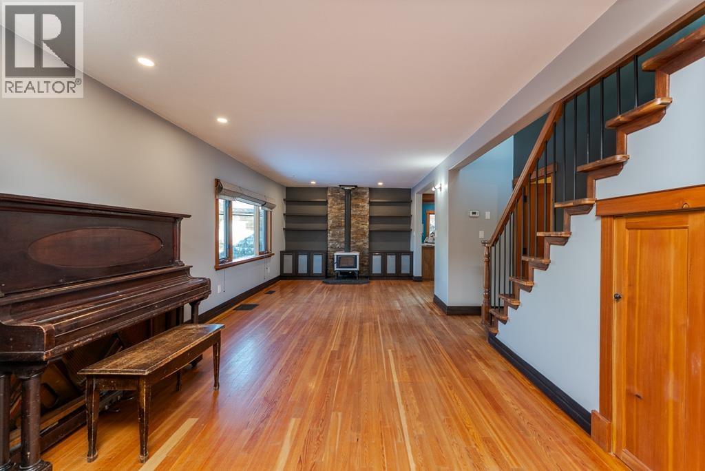 794 WINNIPEG STREET, Prince George