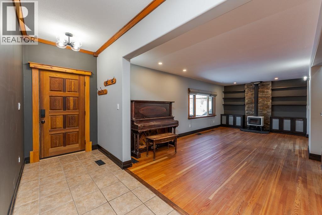 794 WINNIPEG STREET, Prince George