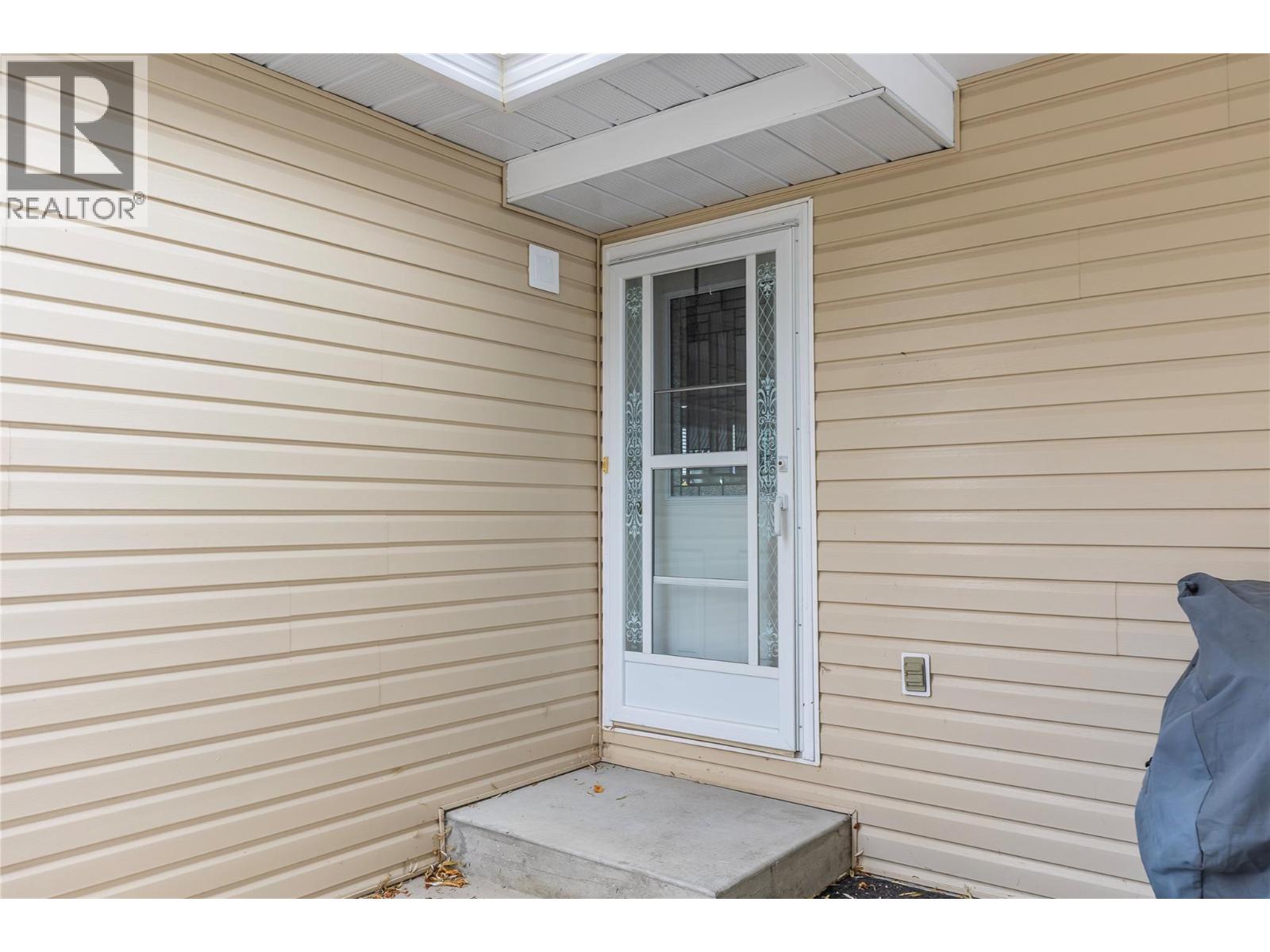  6427 Spencer Road, Kelowna