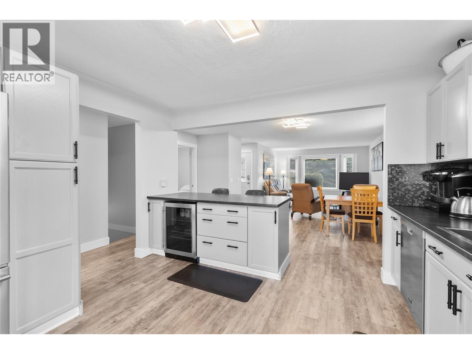  6427 Spencer Road, Kelowna