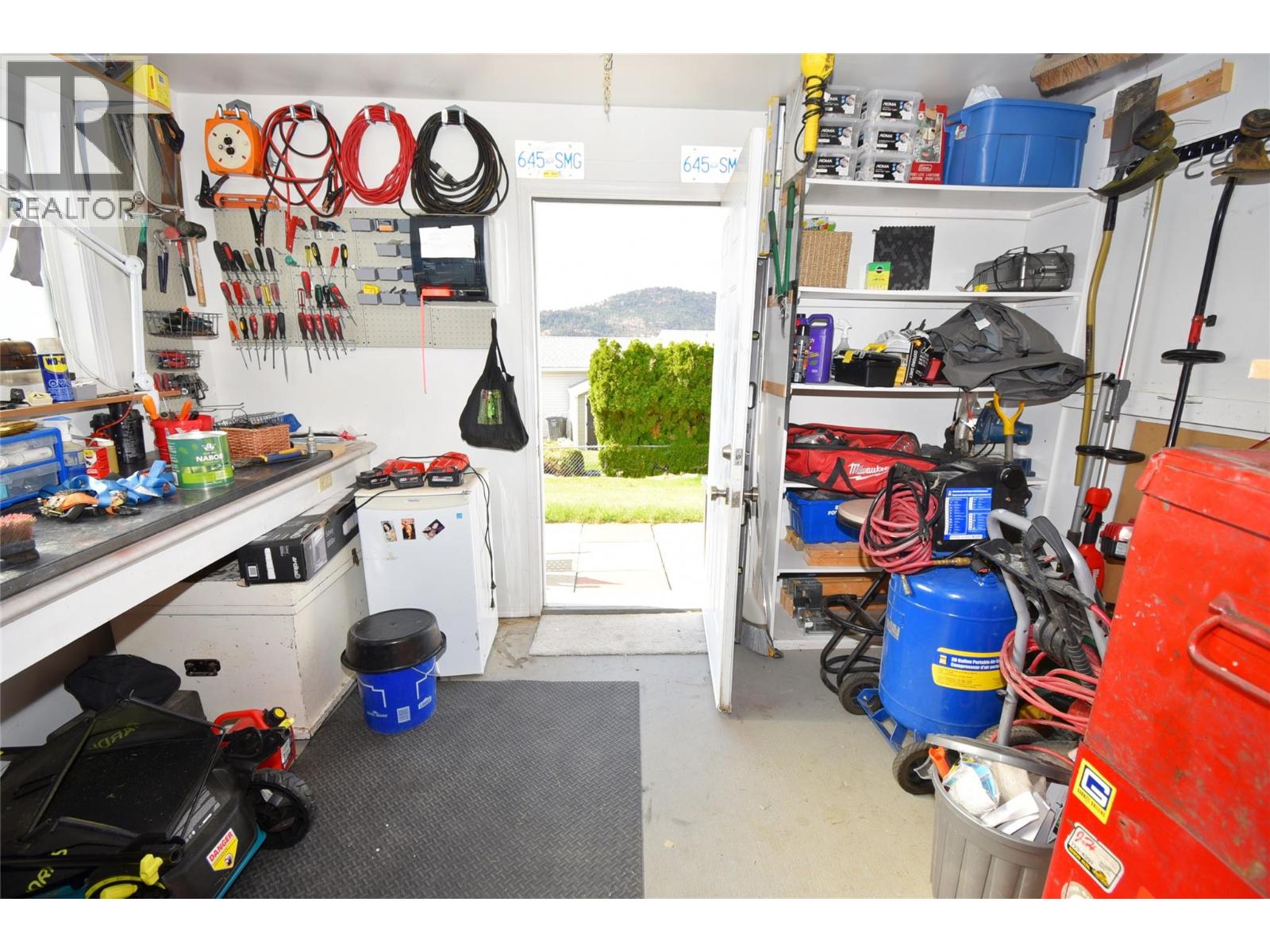  6427 Spencer Road, Kelowna