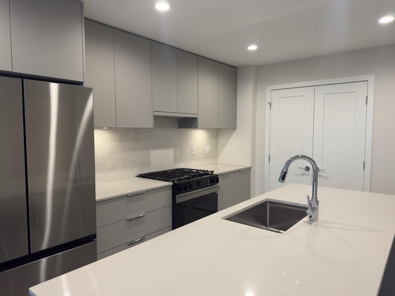 B314 20049 82 AVENUE, Langley