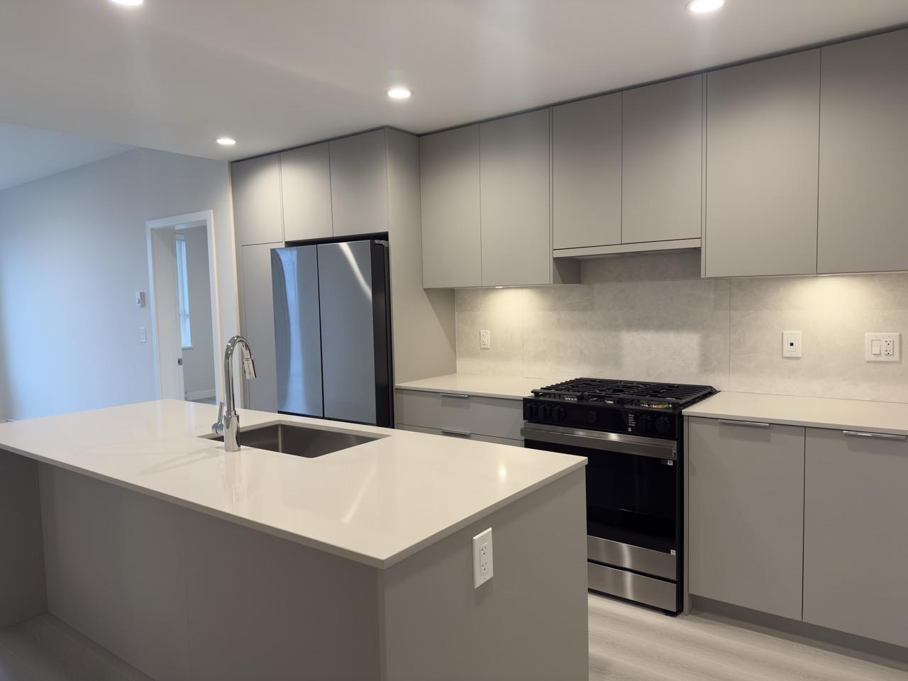 B314 20049 82 AVENUE, Langley