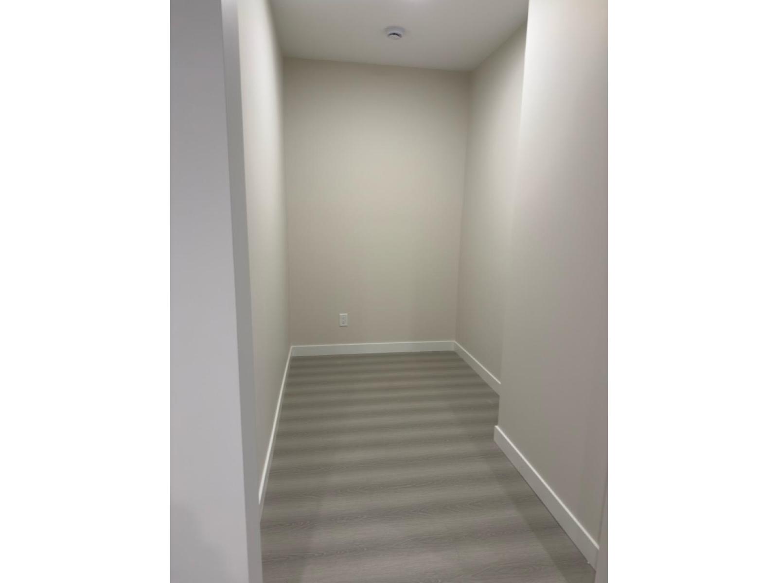 B314 20049 82 AVENUE, Langley