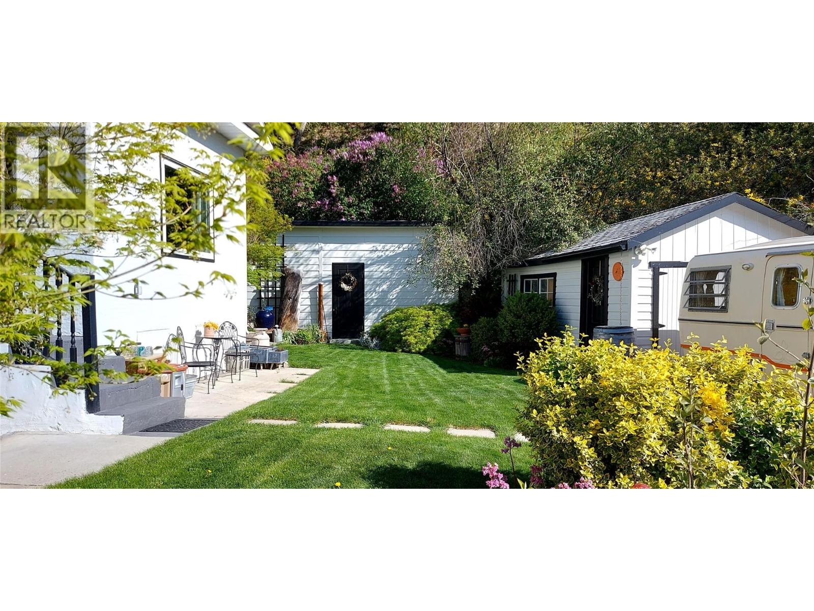 5706 Butler Street - 2