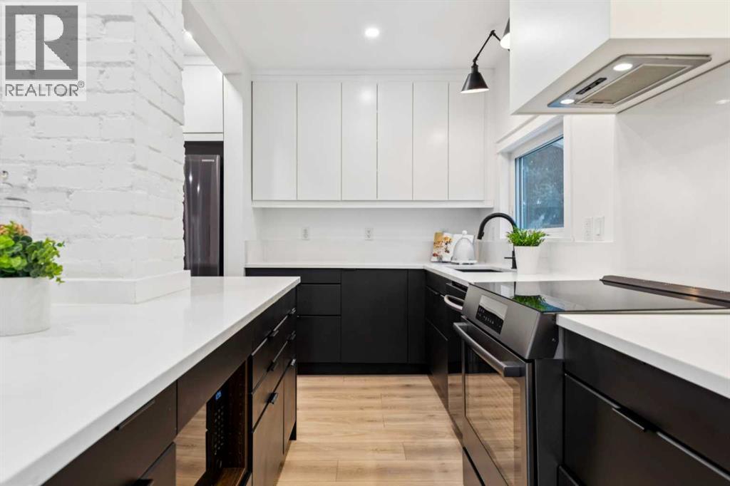 Single Family House for Sale in   Avenue SE Inglewood Calgary 