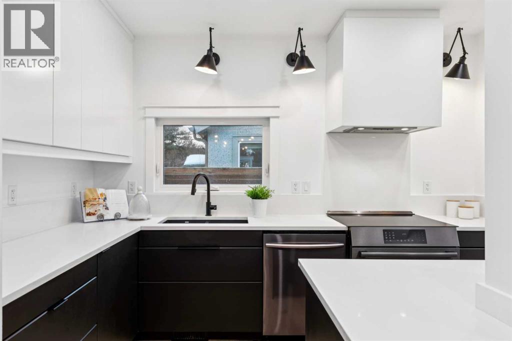 Single Family House for Sale in   Avenue SE Inglewood Calgary 