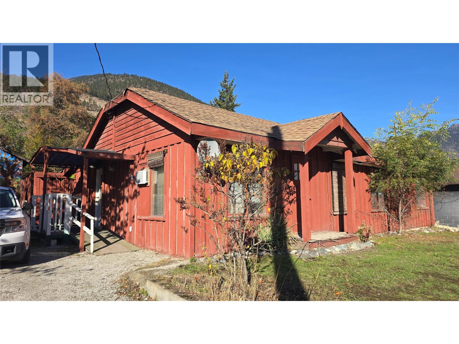 705 Main Street - photo 4