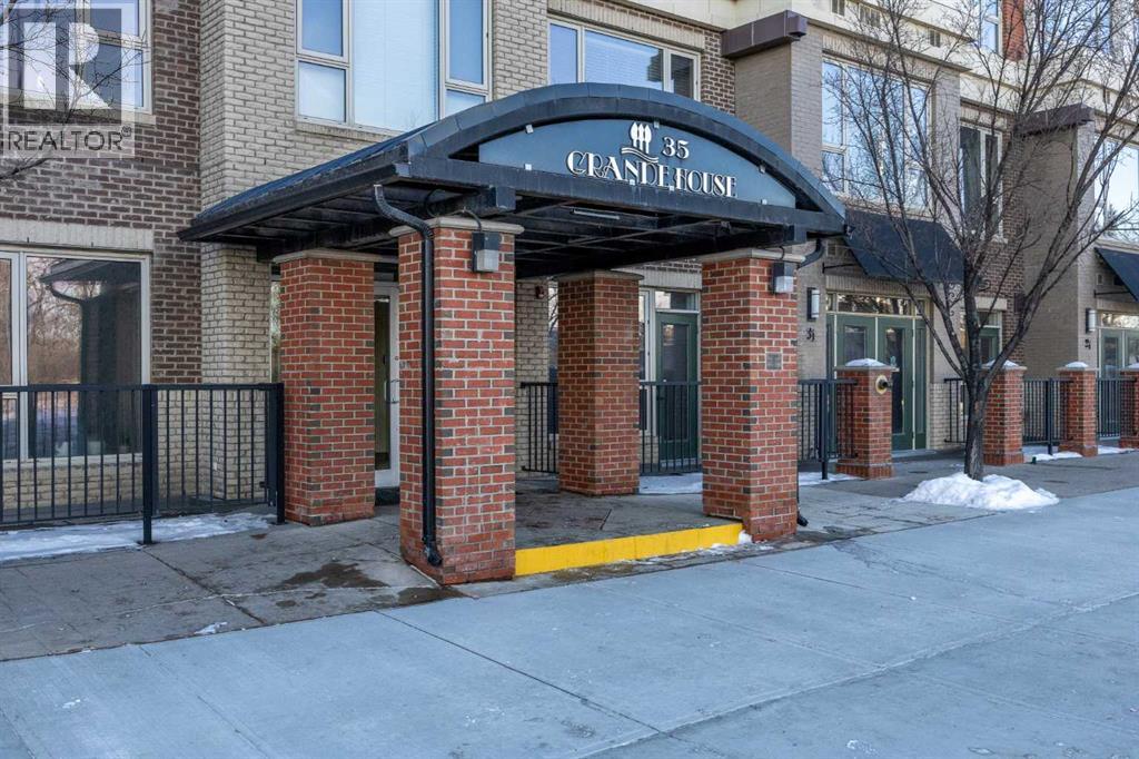 Single Family House for Sale in   Inglewood Park SE Inglewood Calgary 