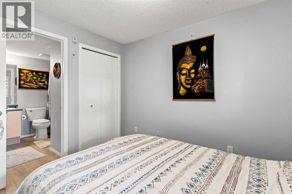 Single Family House Multi-level for Sale in    Avenue SE McKenzie Towne Calgary 