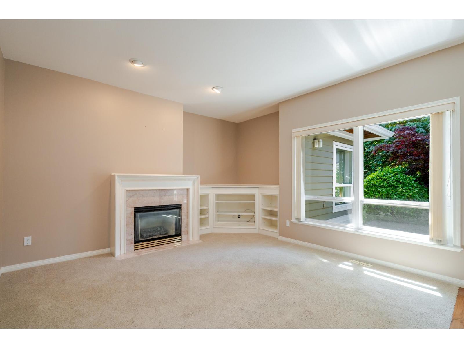 9 1881 144 STREET, Surrey