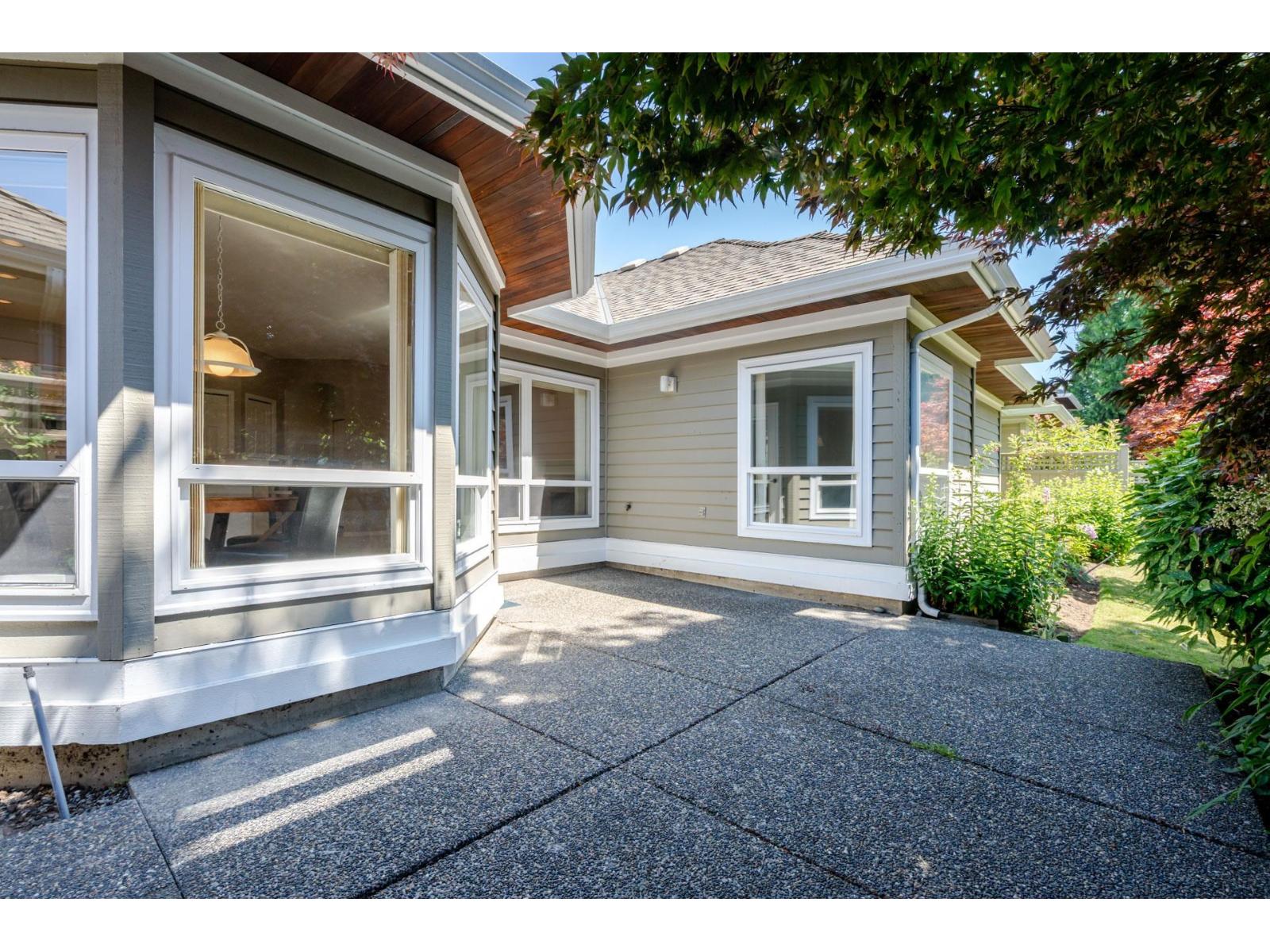 9 1881 144 STREET, Surrey