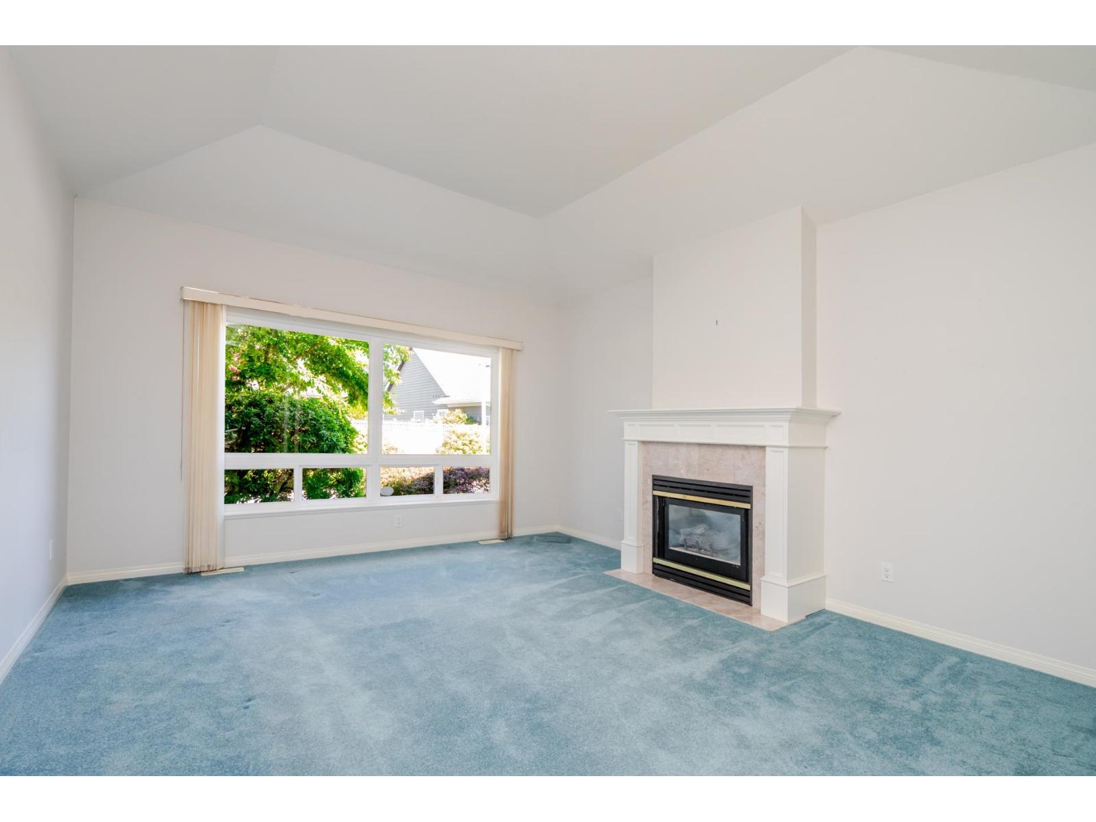 9 1881 144 STREET, Surrey