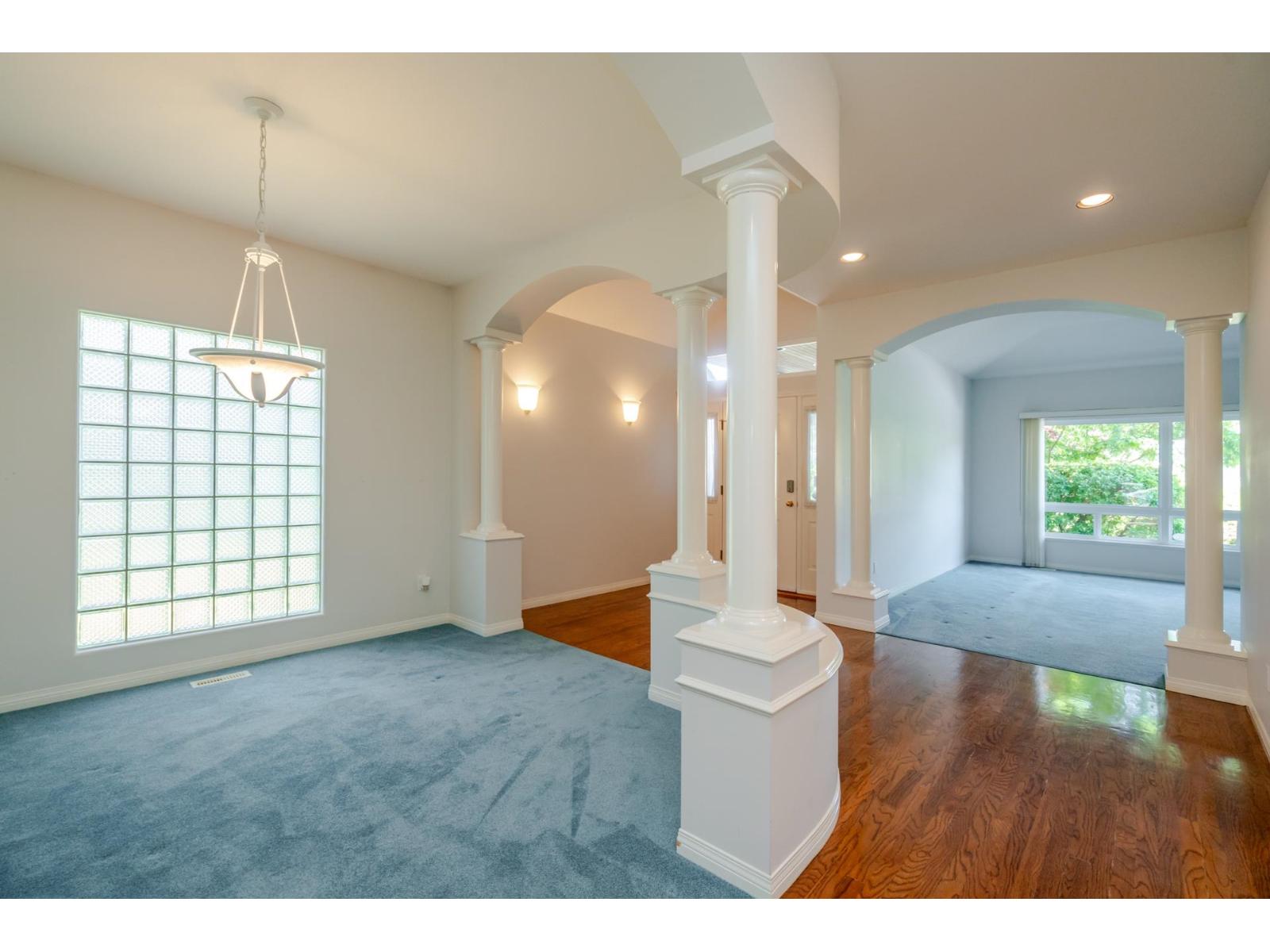 9 1881 144 STREET, Surrey