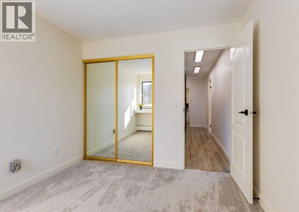 Single Family House for Sale in   Oakfield Drive SW Oakridge Calgary 