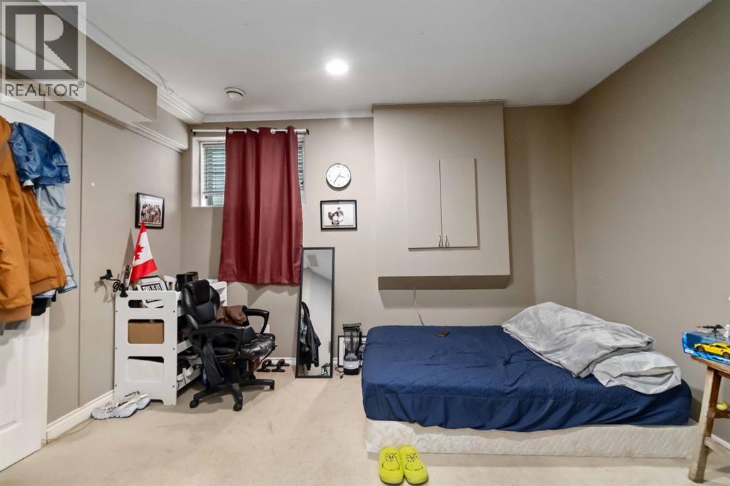 104 Philpott Bay, Fort McMurray