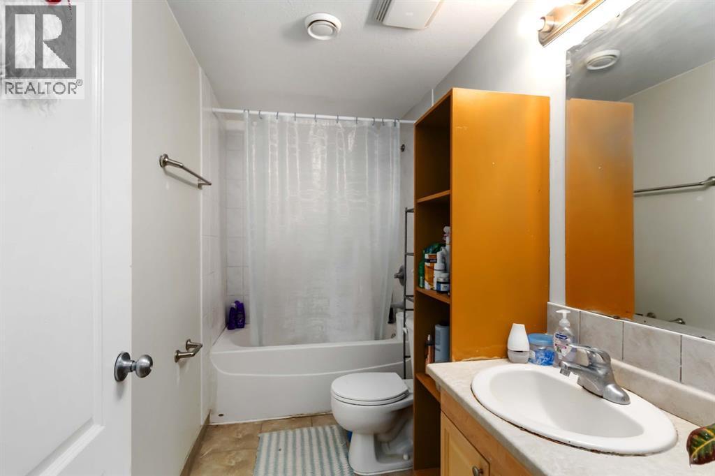 104 Philpott Bay, Fort McMurray