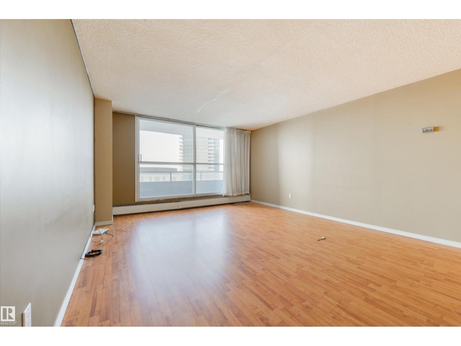 #601 13910 STONY PLAIN RD NW, Edmonton