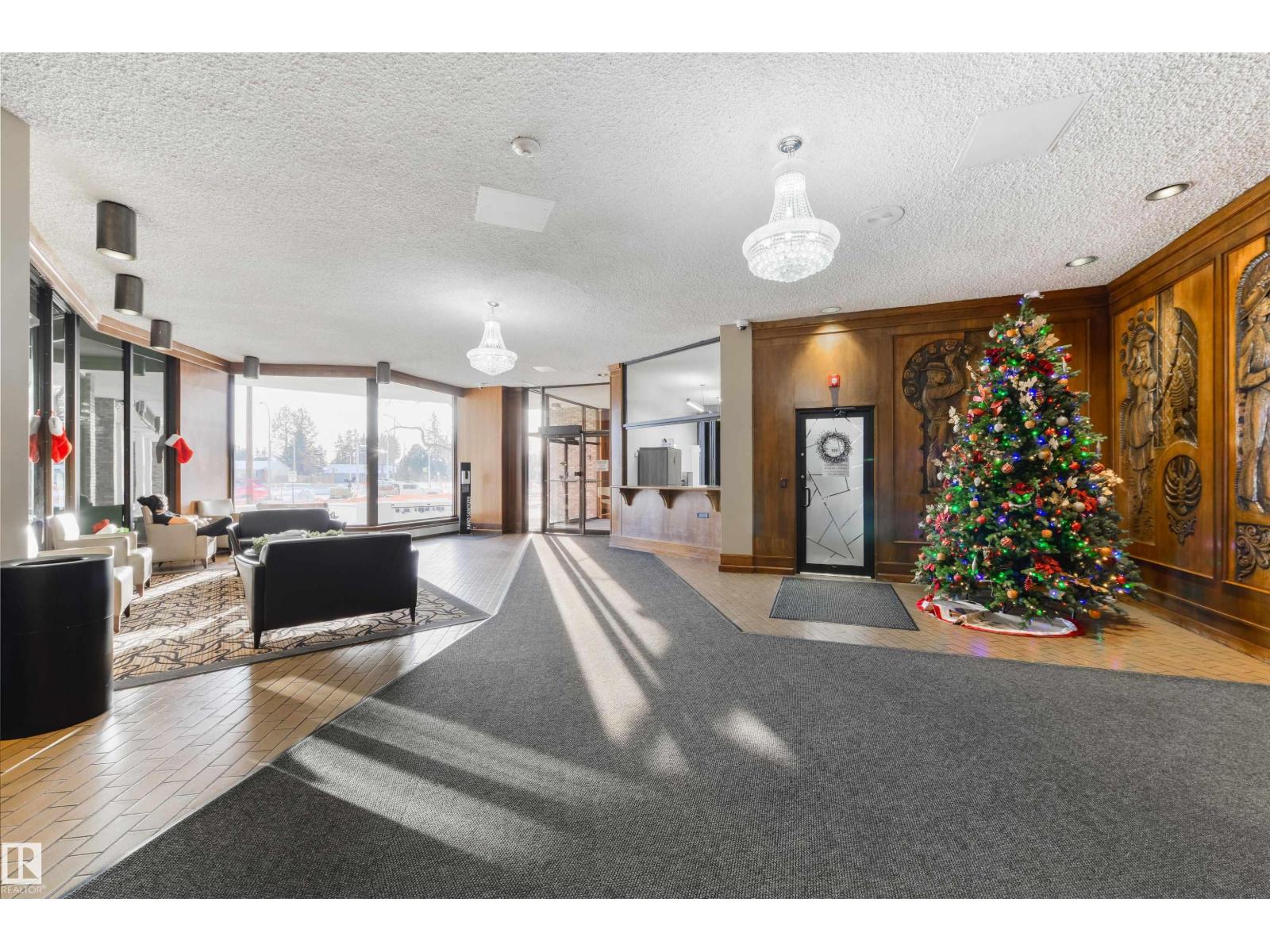 #601 13910 STONY PLAIN RD NW, Edmonton