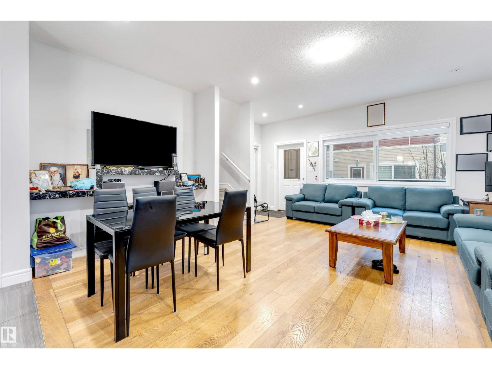 #50 2803 14 AV NW, Edmonton