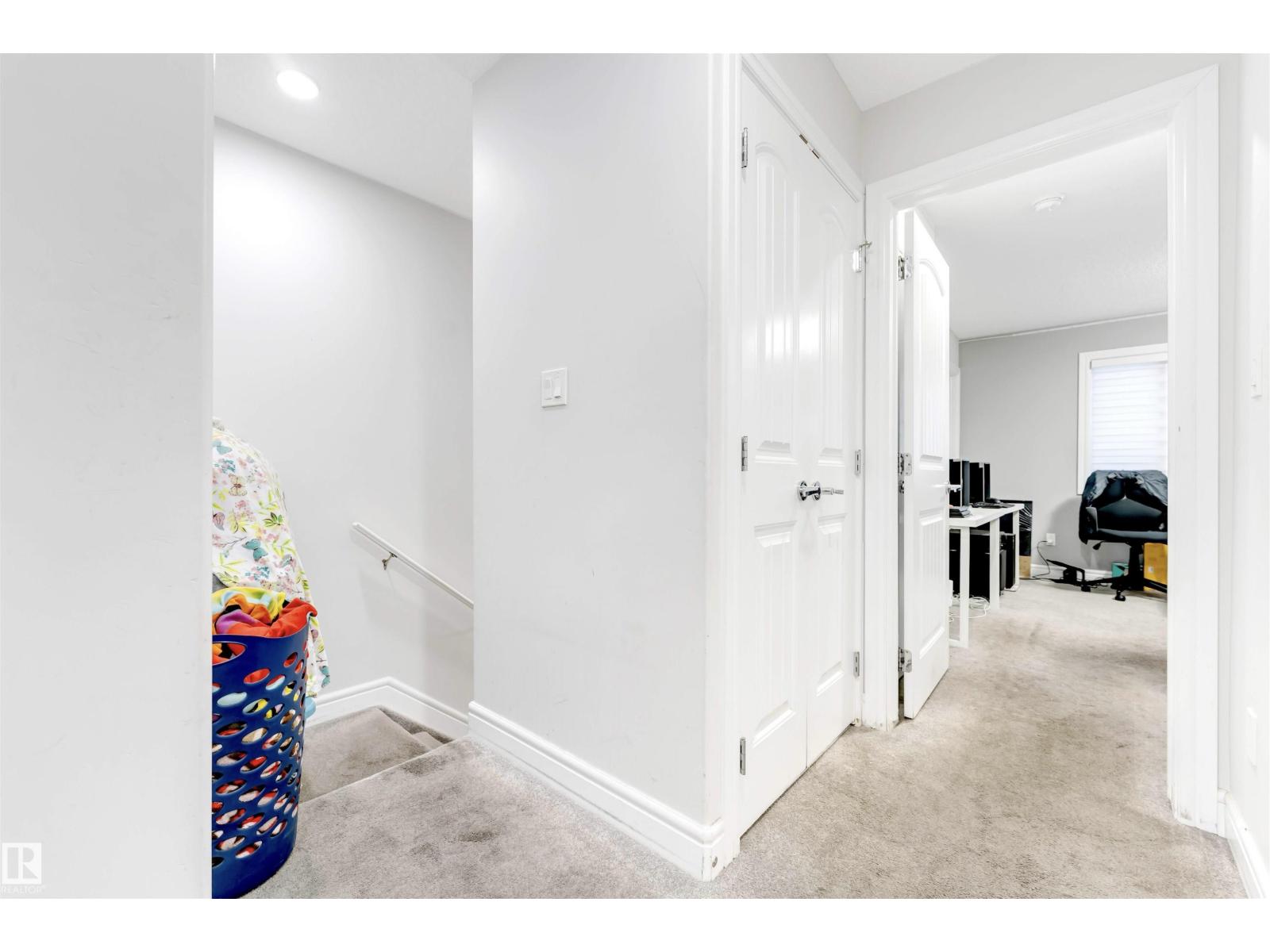 #50 2803 14 AV NW, Edmonton